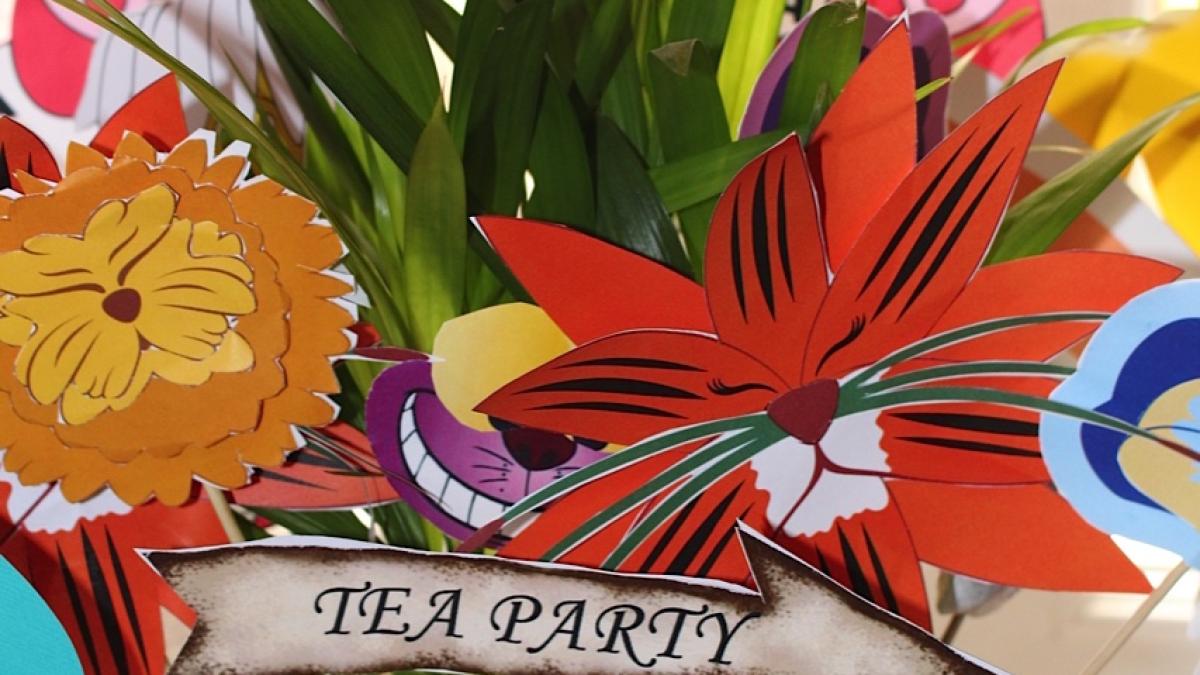 Un anniversaire sur le thème d'Alice Au Pays des Merveilles